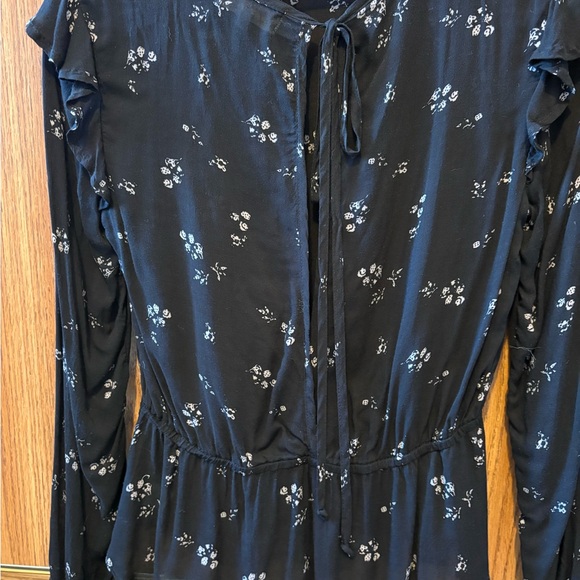 Bella Dahl Black and White Floral Blouse - Picture 3 of 8